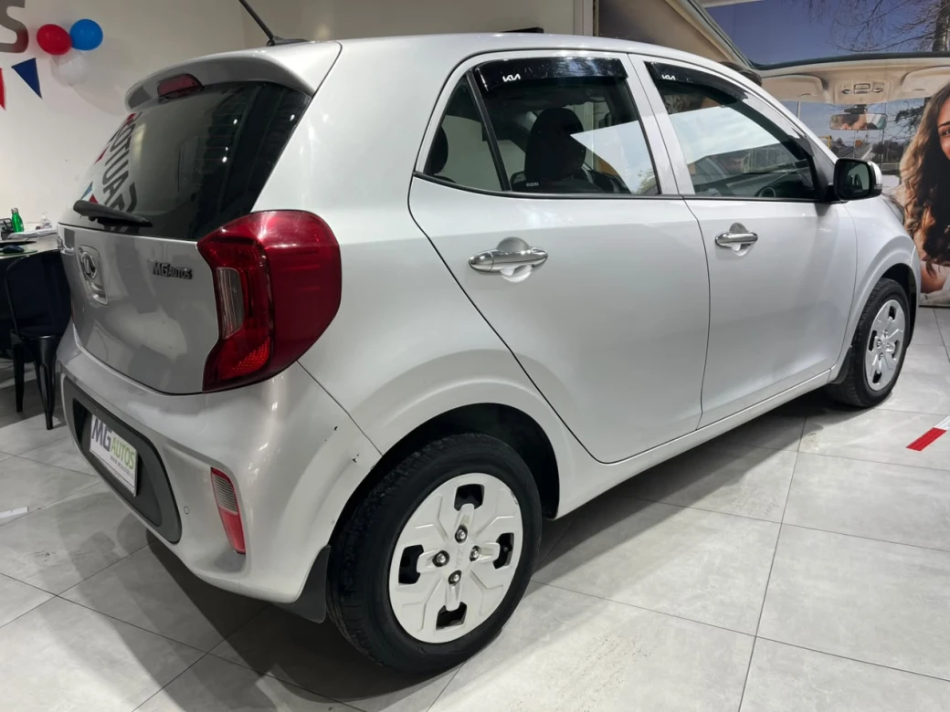 imagen 0 de vehiculo con id 2245